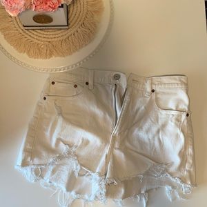 White high rise mom short
